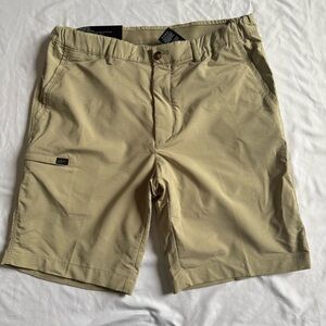 Greg Norman Collection Khaki Flat Front Shorts size 32 new